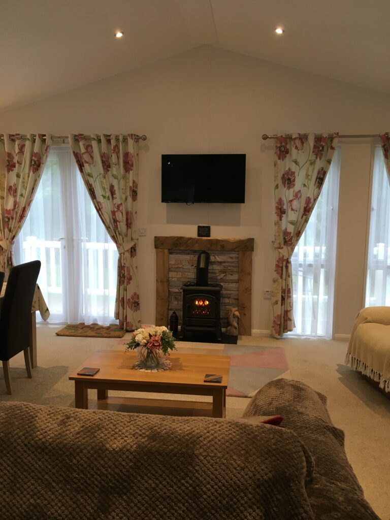 Foxy Lodge Cosy Woodburner Foxy Lodge Cosy Woodburner