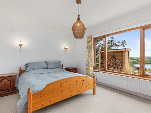 Double Bedroom StDogmaels