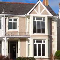 Lynwood Large Holiday Property Aberaeron