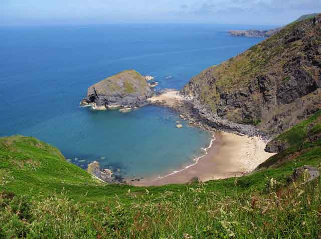 Llangrannog. Holiday cottages West Wales Morfa Isaf Farm Llangrannog