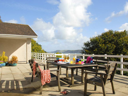 Outdoor Dining with sea view Aberporth