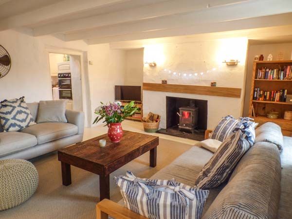 Aberporth. Holiday cottages West Wales Fern Cottage Aberporth