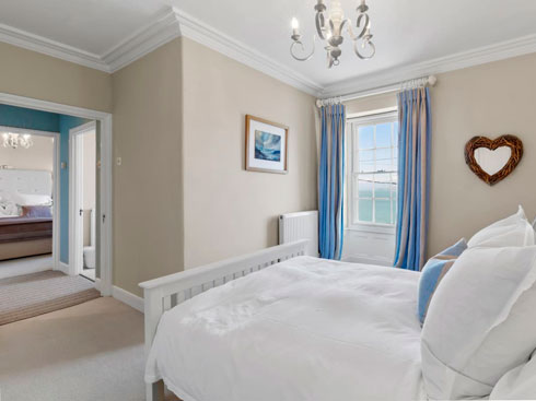Bedroom New Quay holiday cottage