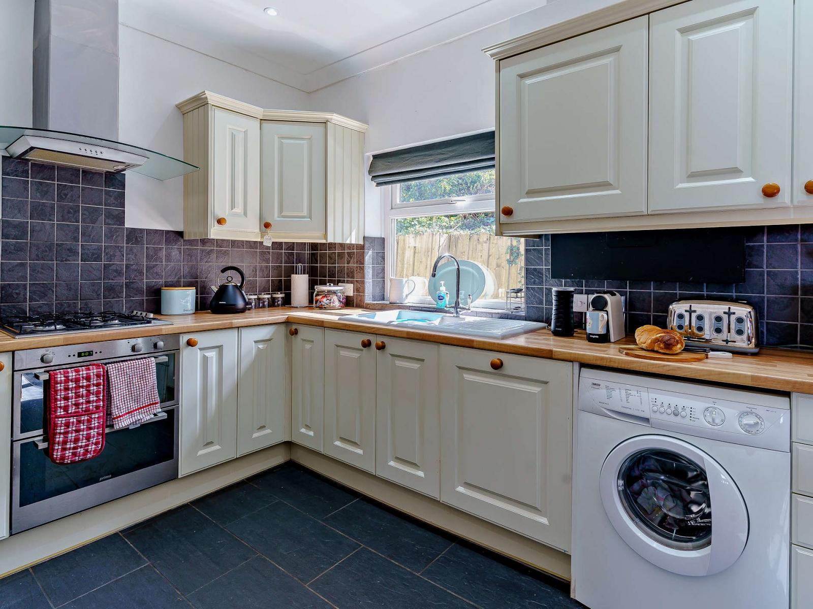 Tegfor Tresaith Holiday Property Cardigan Bay