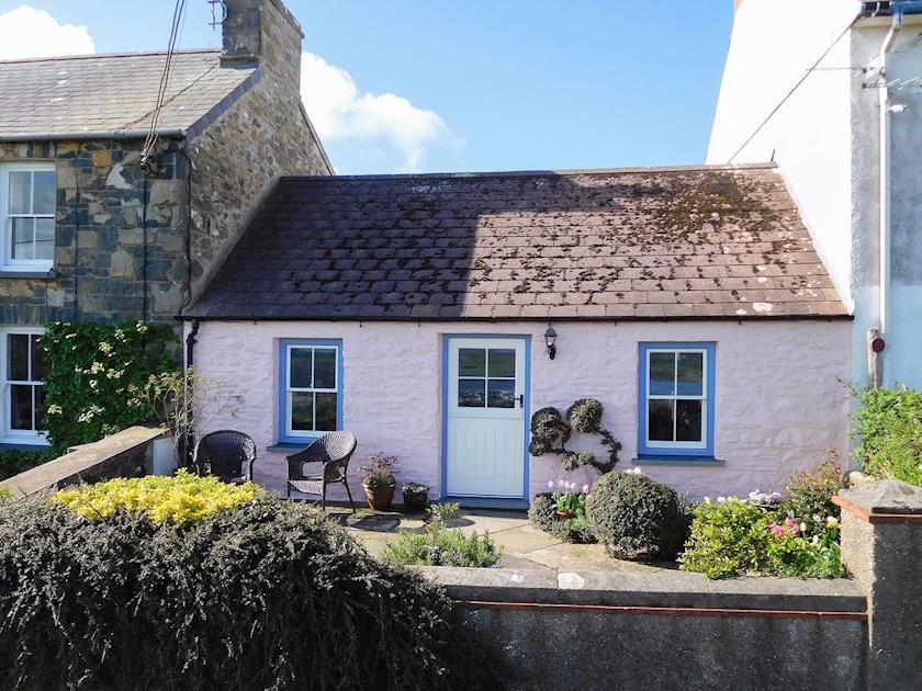 Newport Holiday cottages West Wales Ty Haf Holiday Cottage Newport Newport. Holiday cottages West Wales Ty Haf Holiday Cottage Newport